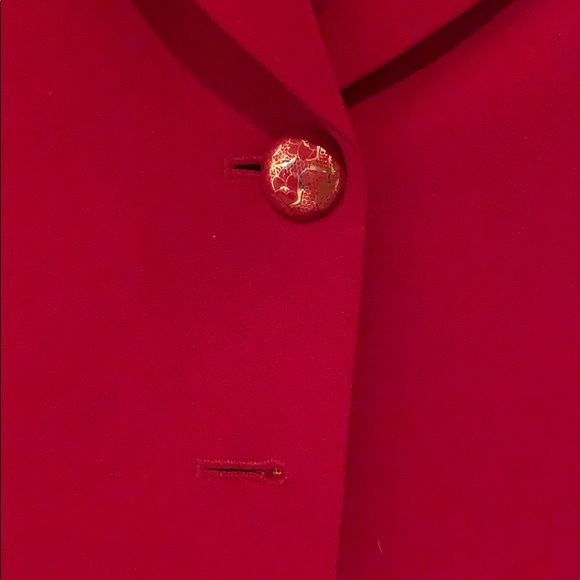 Casper ASL petite red suit set - Picture 2 of 4